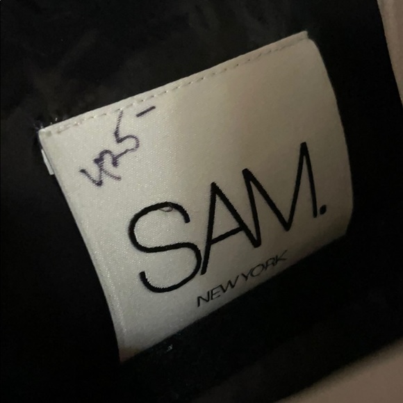 SAM. Coat - Picture 9 of 9